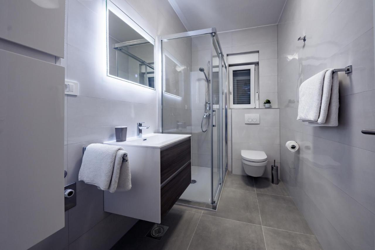 Apartmani Villa Zora 洛帕 外观 照片