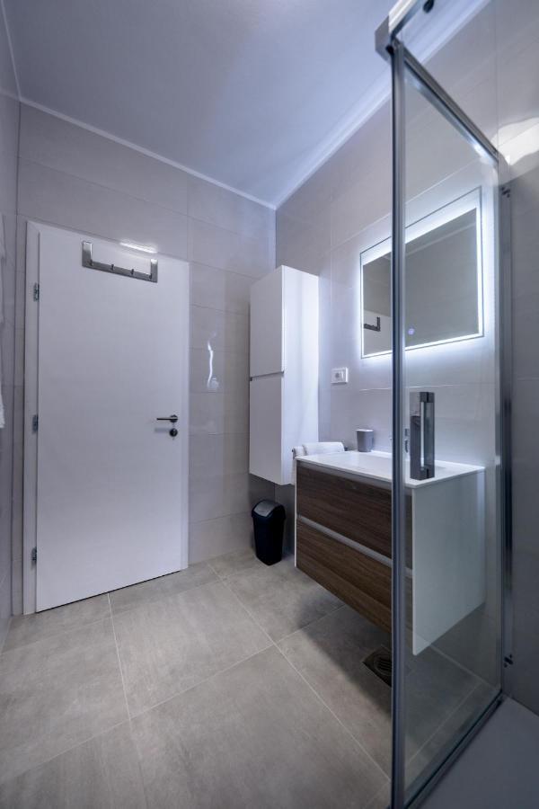 Apartmani Villa Zora 洛帕 外观 照片