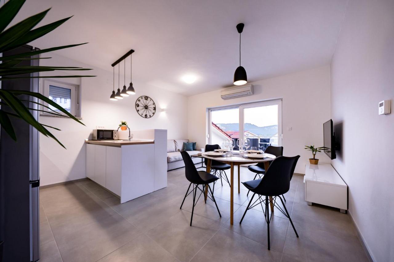Apartmani Villa Zora 洛帕 外观 照片