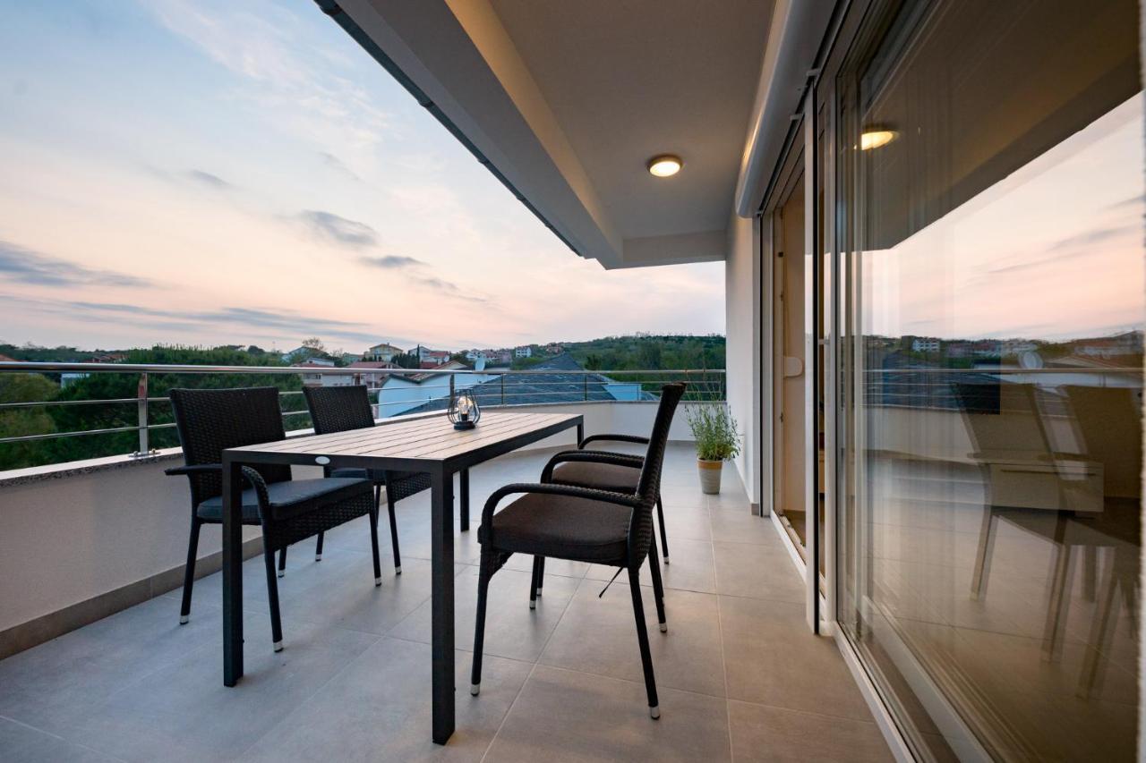 Apartmani Villa Zora 洛帕 外观 照片